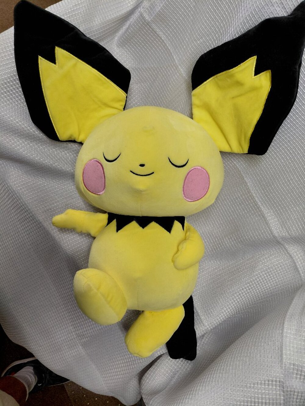 Pokémon Center Jazwares Sleeping Pichu 18" Large Plush